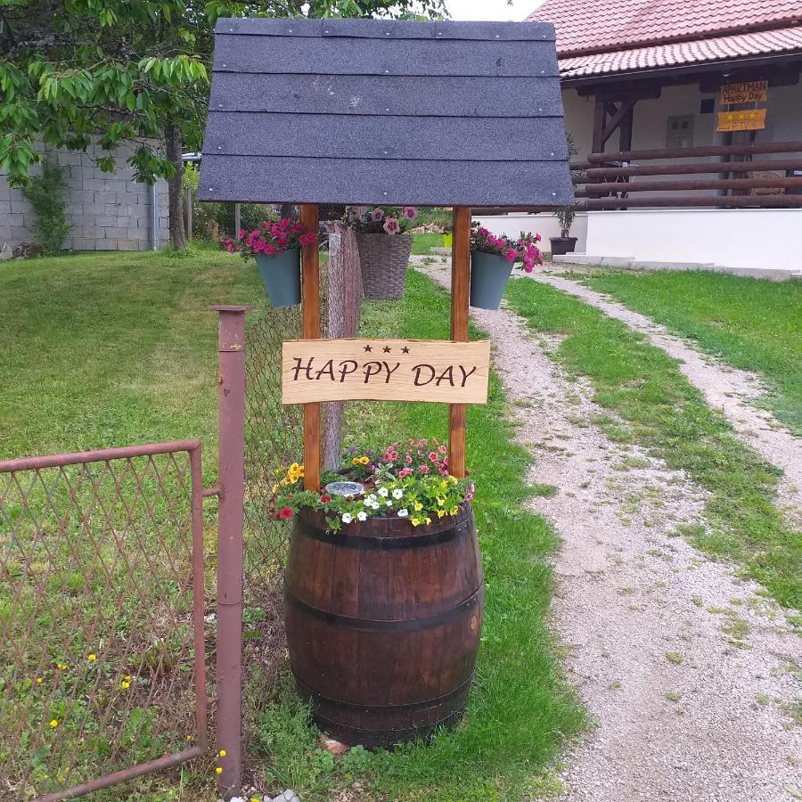 Guest House Happy Day Slunj Luaran gambar