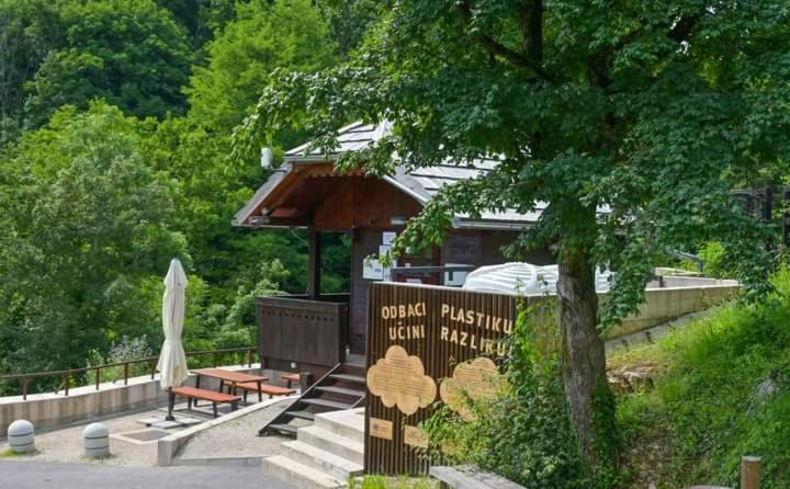 Guest House Happy Day Slunj Luaran gambar